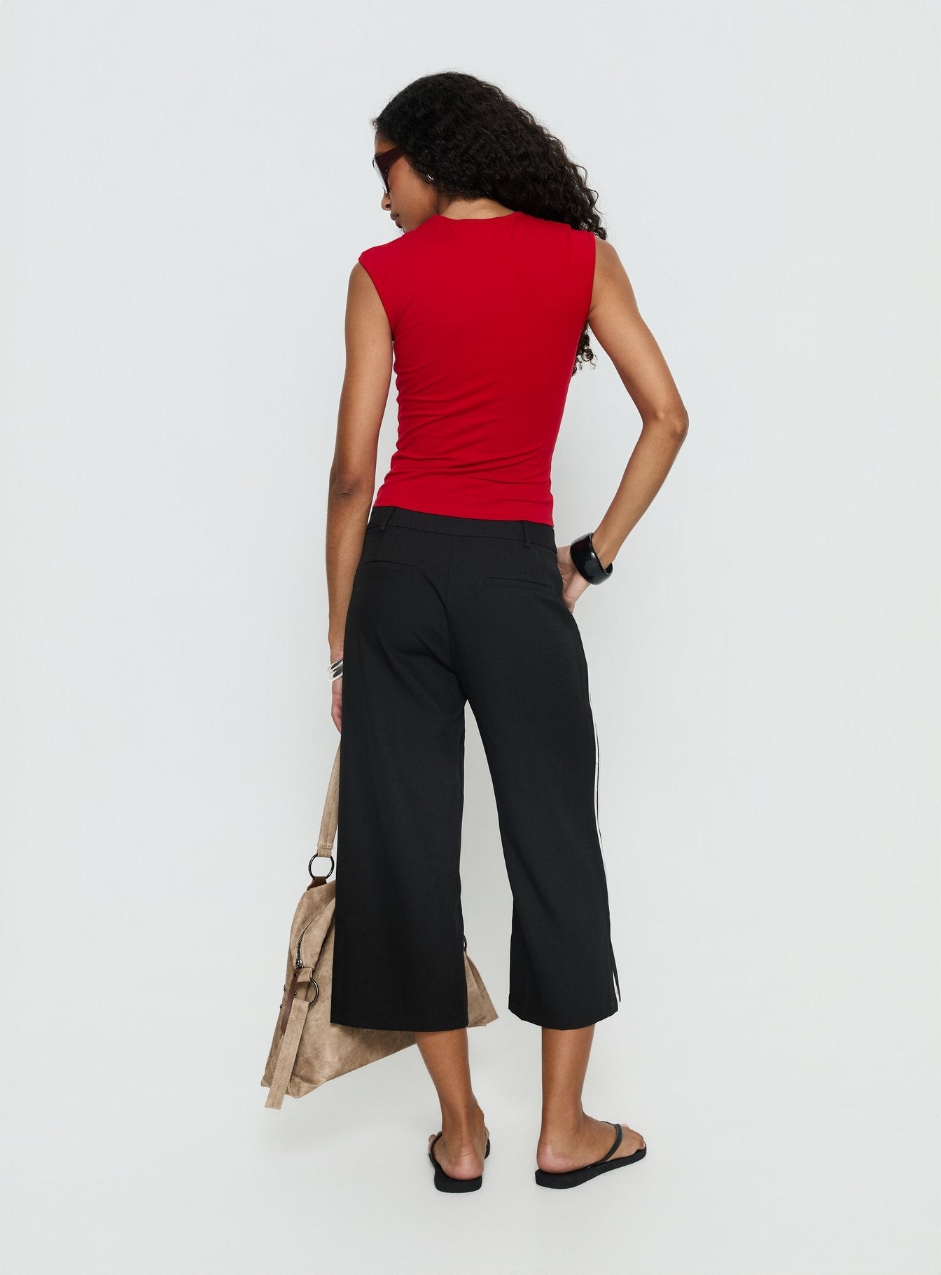 Women's Genesis Capri Pants Noir | Long capri pants with stripe side detail 4
