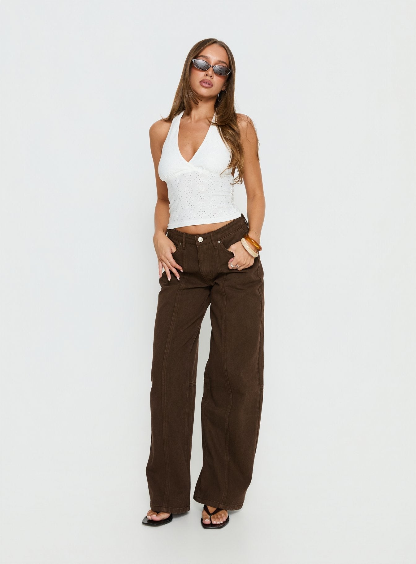 Women's Lando Low Rise Straight Leg Jeans Chocolate | Denim jeans with a low-rise fit & straight-leg cut 2