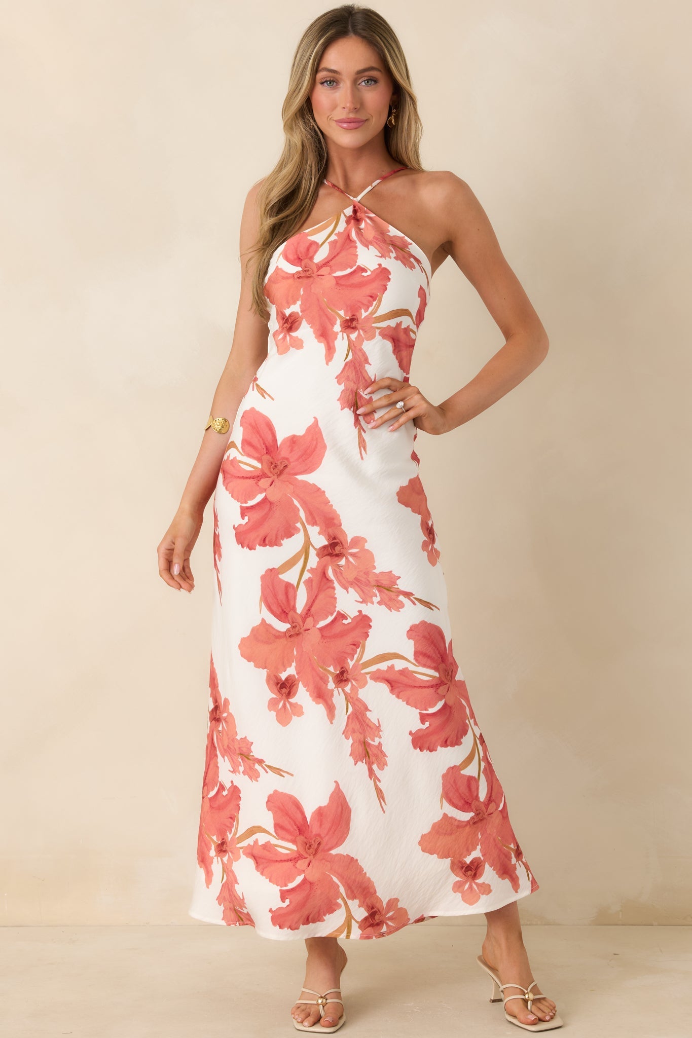 Women's MINKPINK Isla Peach Hibiscus Halter Maxi Dress | 85% Viscose & 15% Polyamide 0